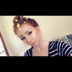 Meet your Posher, Caitlyn